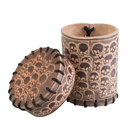 QW BICCHIERE PER DADI IN PELLE SKULLY BEIGE, ACCESSORIO DA GIOCO PER DADI SPECIALI - The Shop Gamer