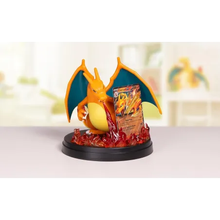 CARTES POKÉMON PACK CHARIZARD EX, 3 CARTES HOLOGRAPHIQUES PROMO, 1 FIGURINE ET 10 BOOSTERS - The Shop Gamer