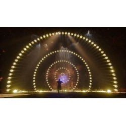 PREVENTA SAROS PS5 JUEGO FÍSICO PARA PLAYSTATION 5 VERSIÓN ESPAÑOLA GARANTÍA EUROPEA EUROPEAN WARRANTY